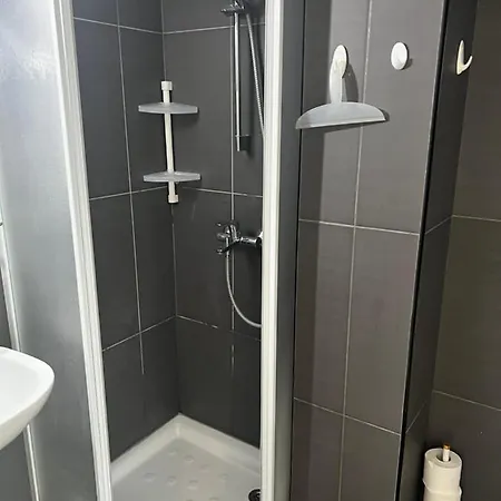 Sea Side And Pool 普罗塔拉斯