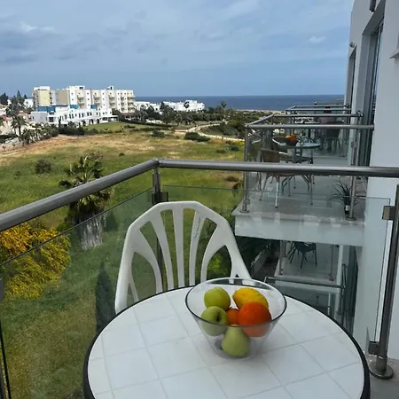 Sea Side And Pool Protaras