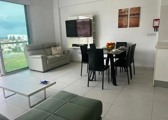 Sea Side And Pool 아파트 *