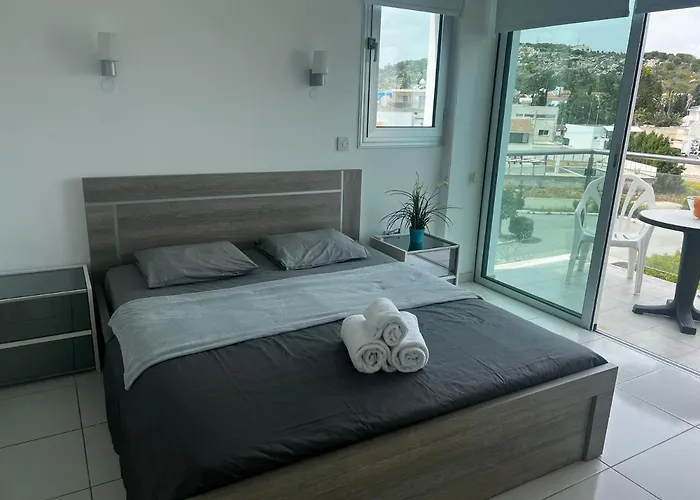 Sea Side And Pool 아파트