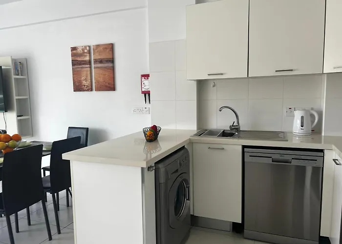 아파트 Sea Side And Pool